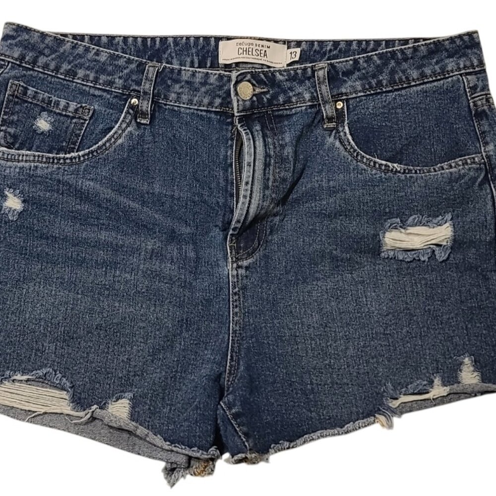 Refuge Jean Shorts size 13 Chelsea